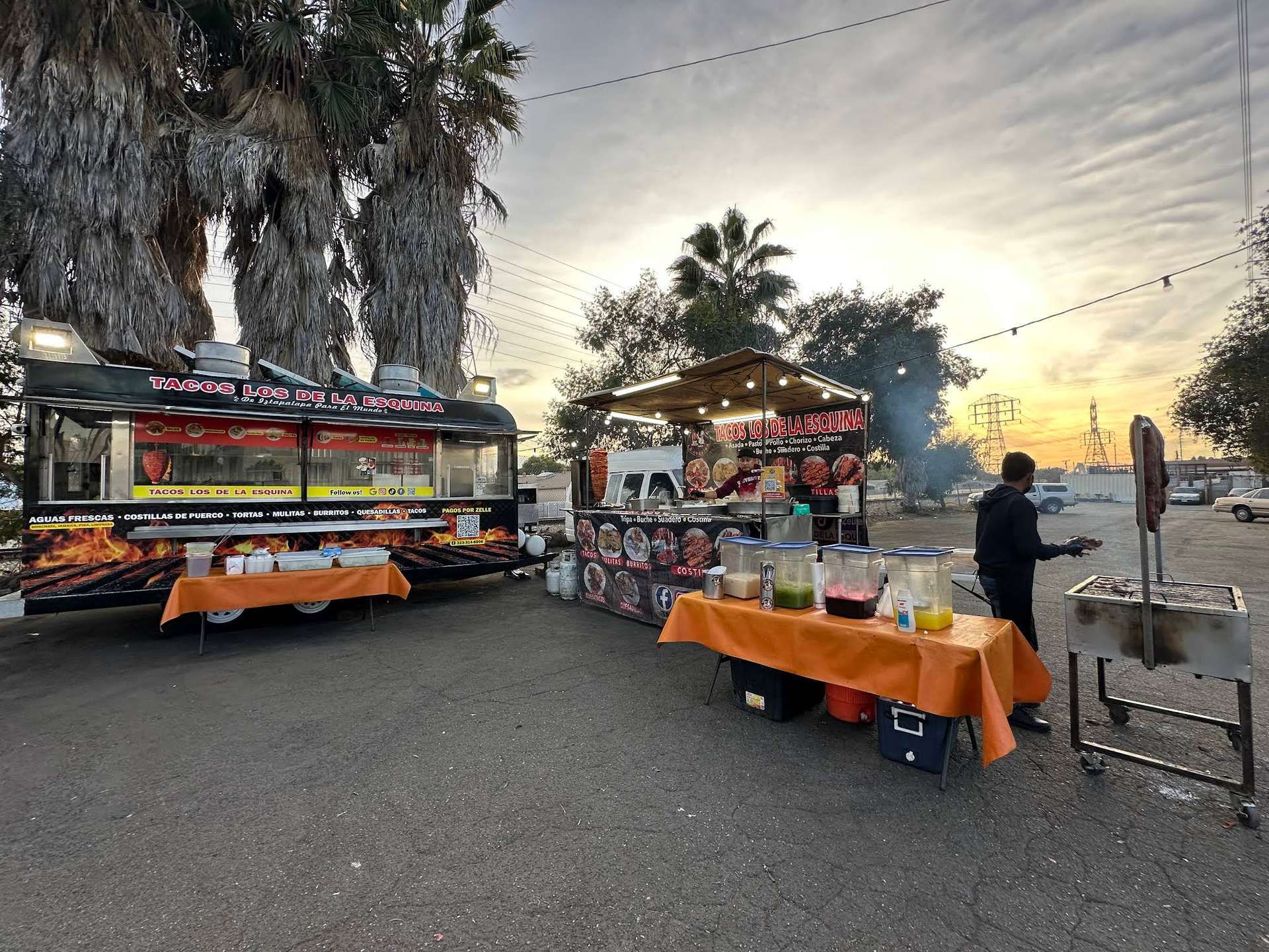 Tacos Los De La Esquina taco stand at dusk, Commerce CA